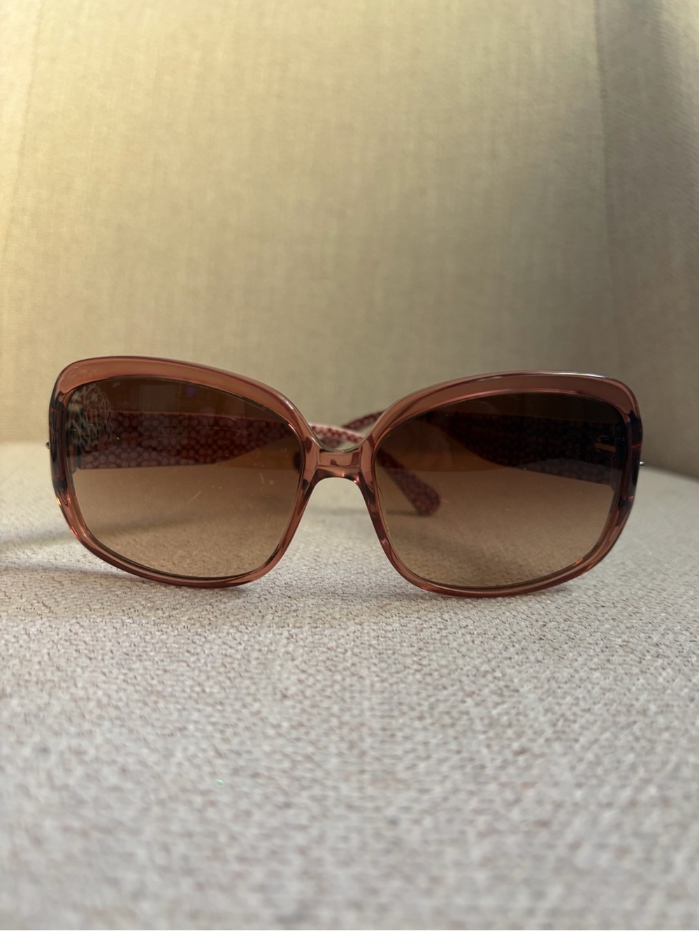 Women’s Coach Rose & Brown Gradient Sunglasses with case.